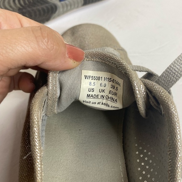 Keds rose gold triple kick metallic sneaker - Picture 6 of 6